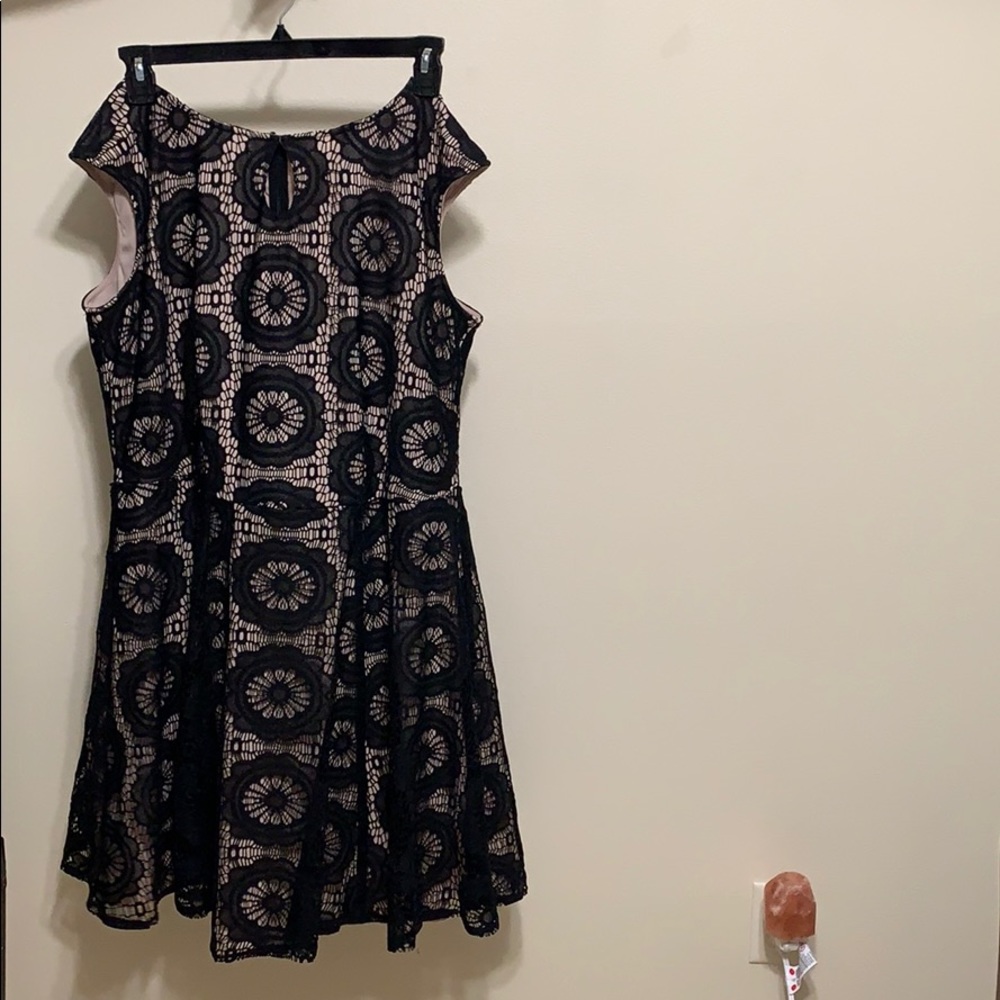 Lace dress